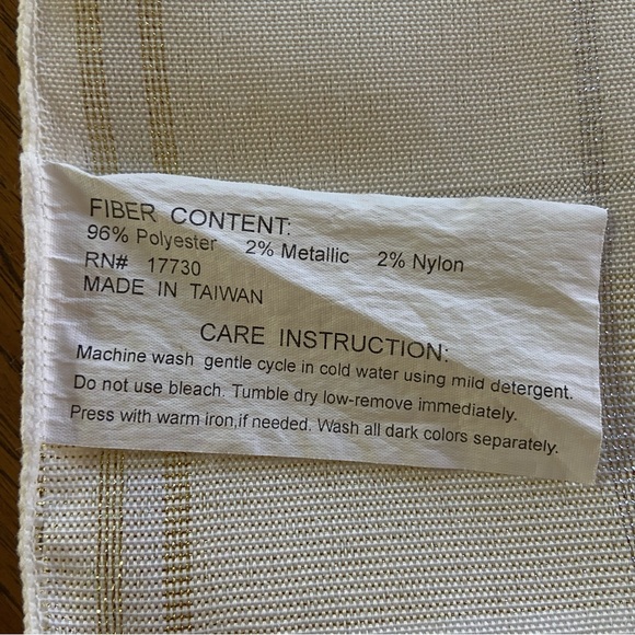 Threshold Tablecloth Oblong 60”x120” White with Metallic Gold and Silver Plaid - Picture 3 of 10